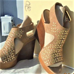 NEW Michael Kors Josephine wedge sandals